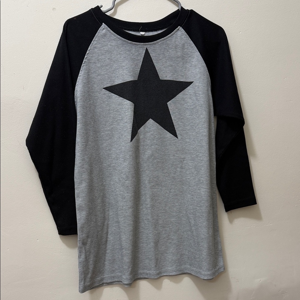 Kids Long Sleeve Star Tee - Black & Gray